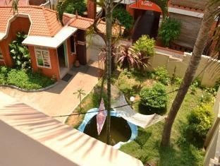 Cosmic Leisure Resort Kovalam Exterior foto